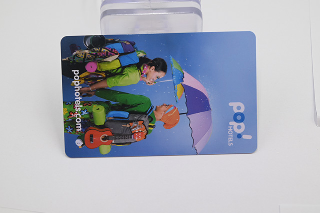 【龍海家園物業(yè)】深圳龍海家園又定制了一批卡立方的IC門(mén)禁卡