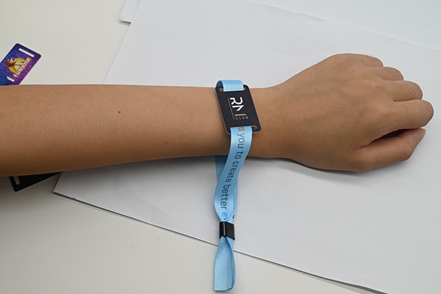 校園卡背面文字內(nèi)容怎么寫(xiě)？