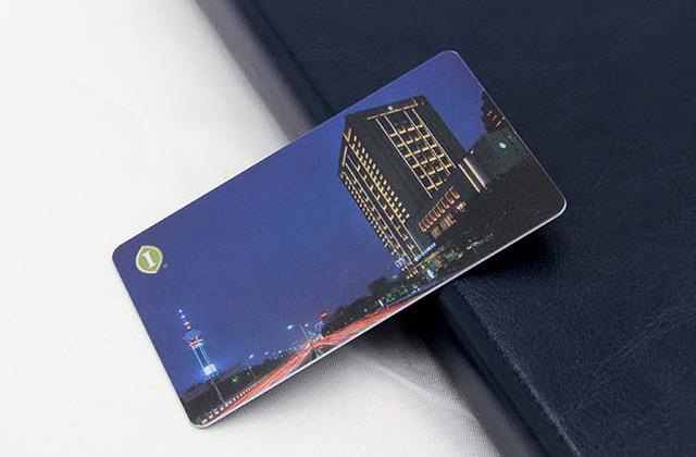  “芯時(shí)代”為百姓持金融IC卡帶來安全便捷